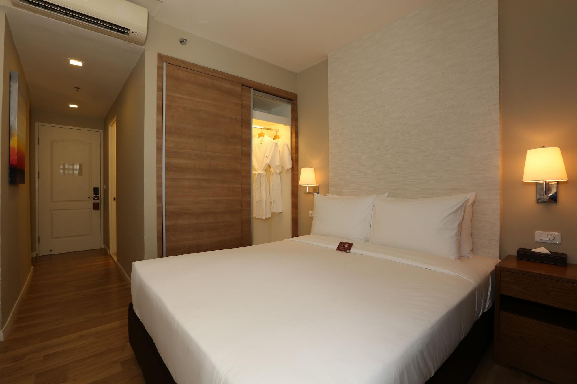 בנגקוק Bangna Pride Hotel & Residence מראה חיצוני תמונה