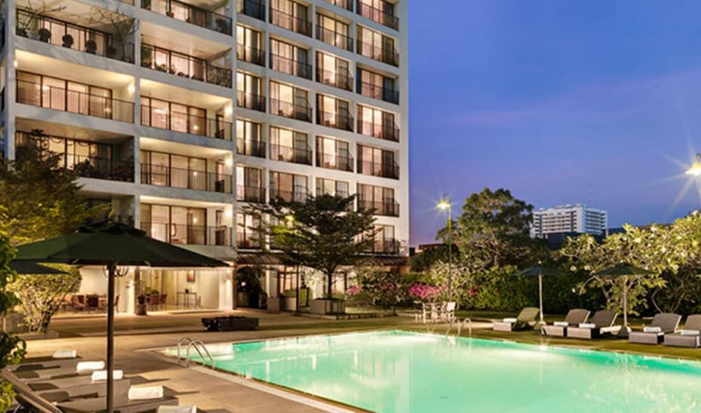 בנגקוק Bangna Pride Hotel & Residence מראה חיצוני תמונה