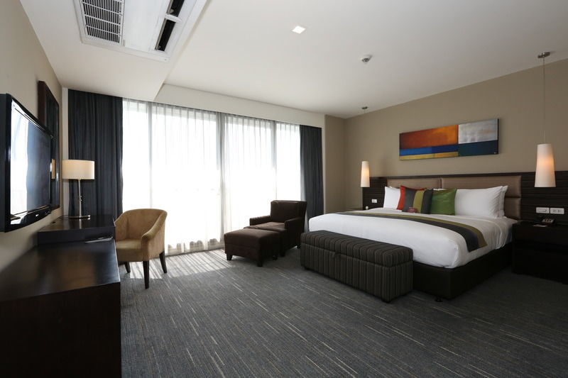 בנגקוק Bangna Pride Hotel & Residence מראה חיצוני תמונה