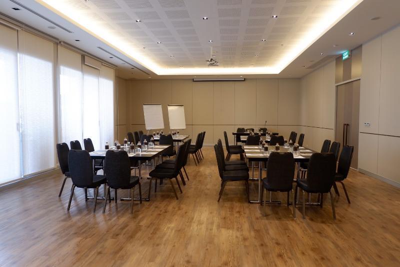 בנגקוק Bangna Pride Hotel & Residence מראה חיצוני תמונה